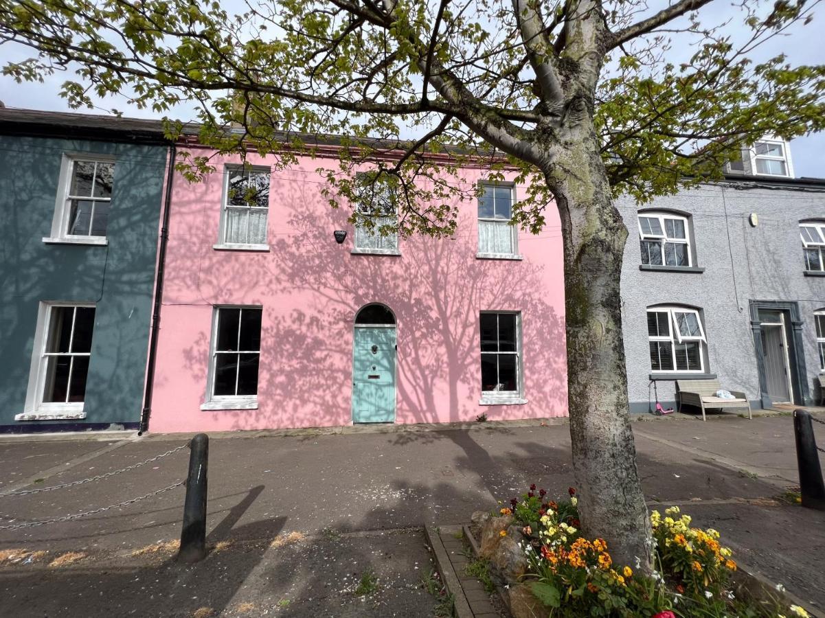 Unique Townhouse With Large Garden Down To The Sea Villa Killough Exterior photo
